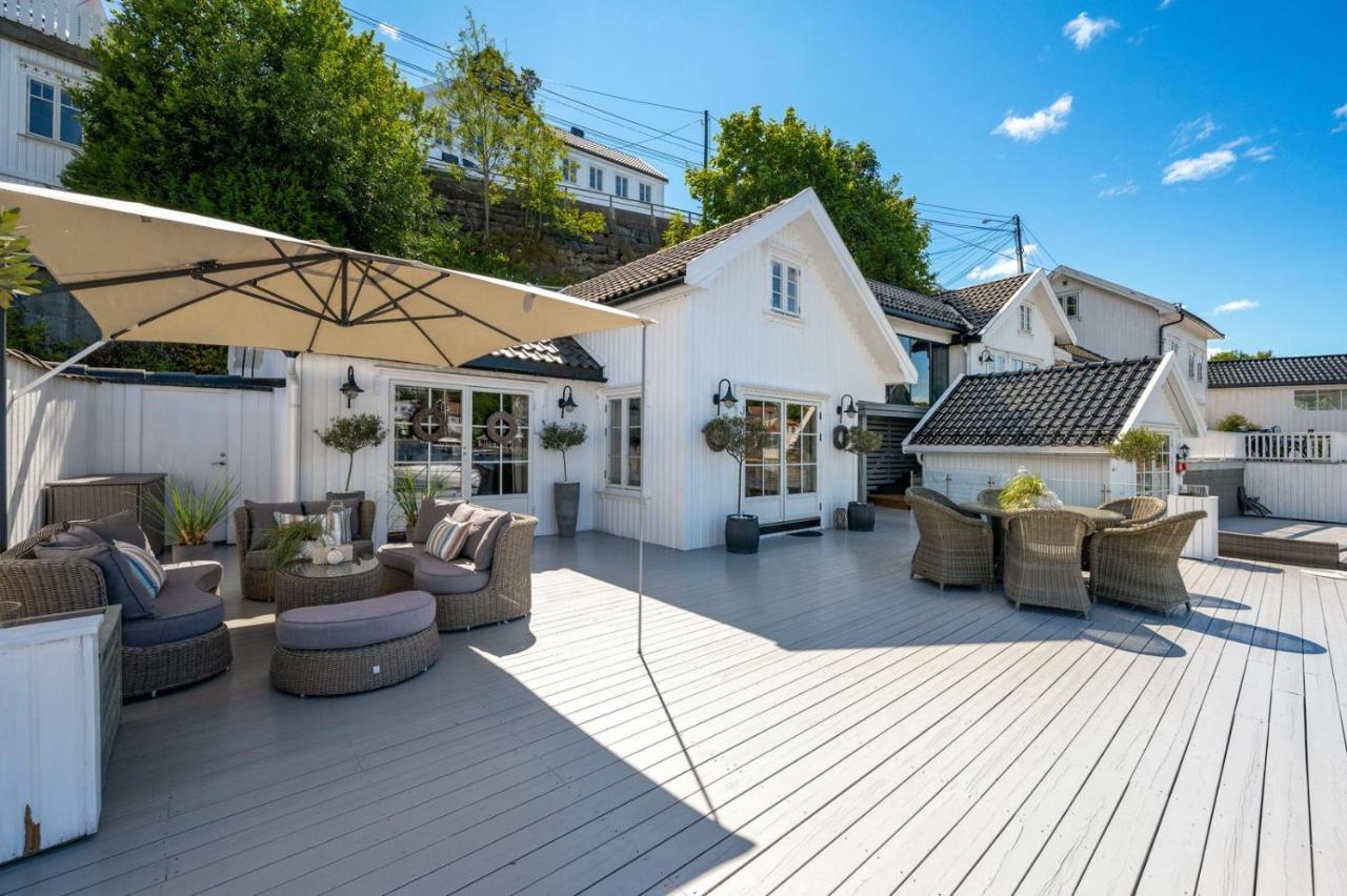 Luxurious Boathouse With Private Dock In The Best Location In 阿伦达尔 外观 照片