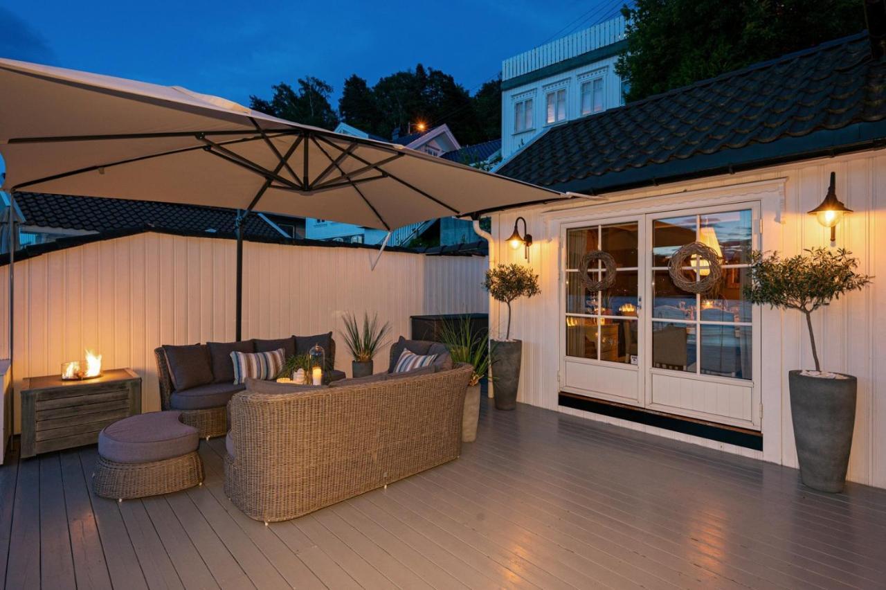 Luxurious Boathouse With Private Dock In The Best Location In 阿伦达尔 外观 照片
